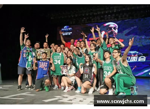 37000Cm威尼斯足球球星签名会盛典 精彩瞬间与粉丝互动的美好回忆 - 副本